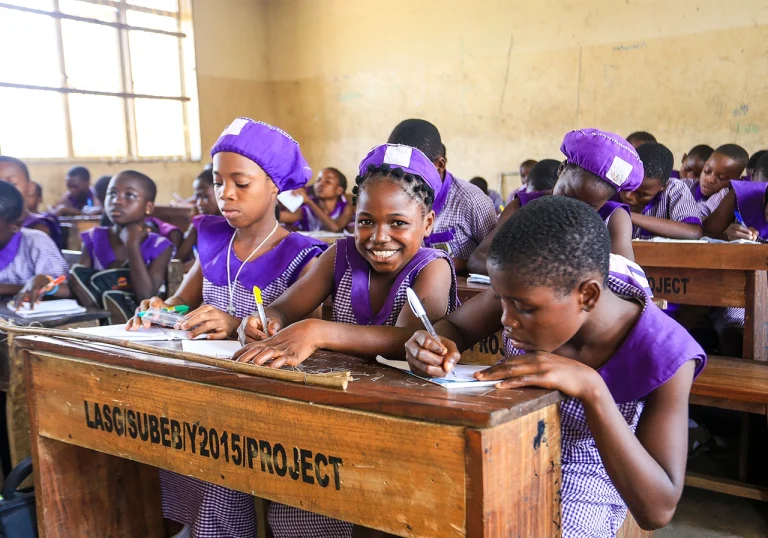 1._0005_School Adekunle Primary School Makoko2